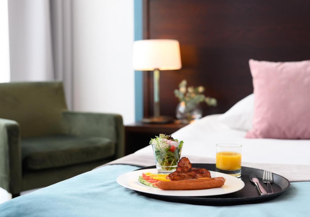 Europeum Hotel Вроцлав Экстерьер фото