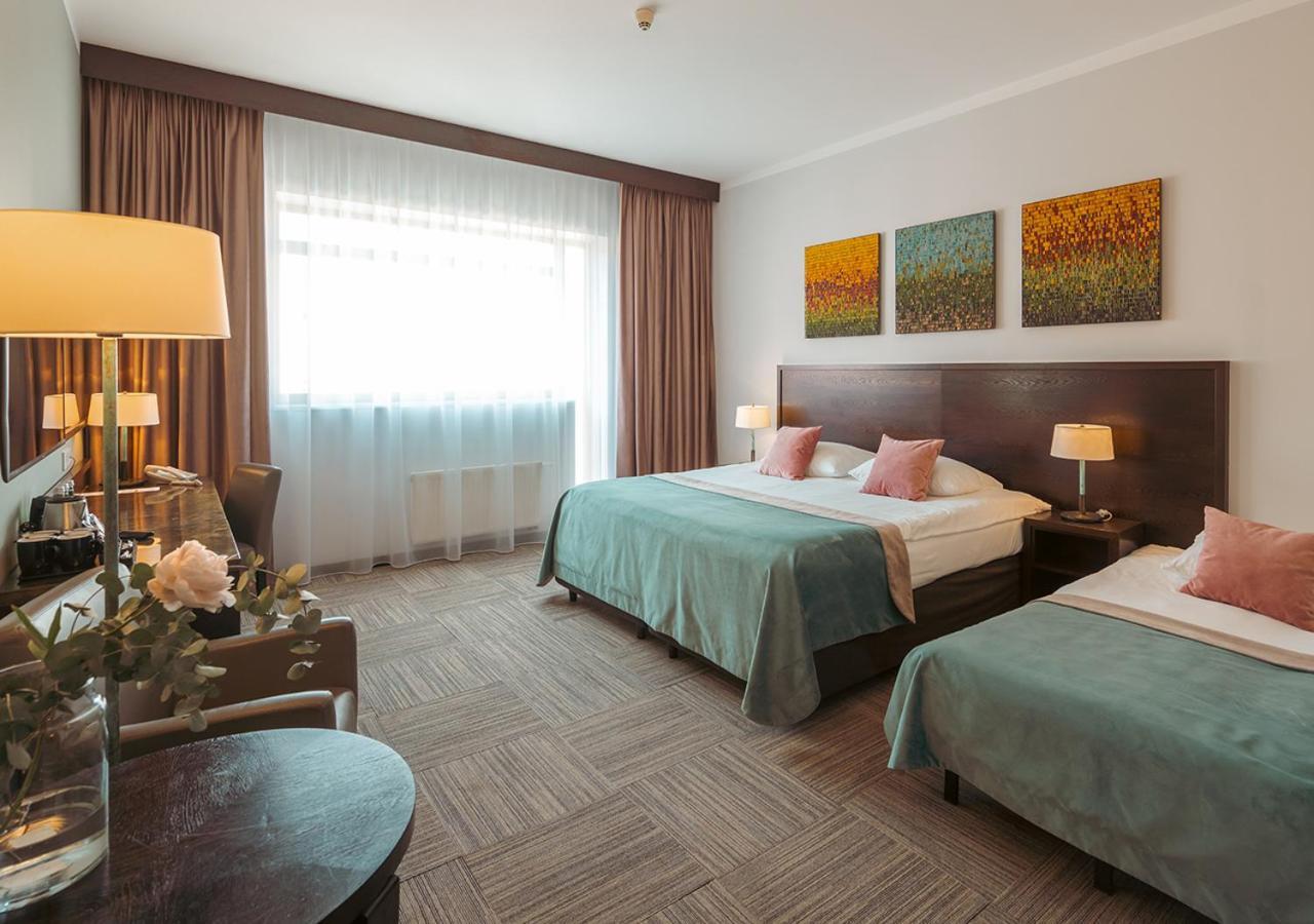 Europeum Hotel Вроцлав Экстерьер фото