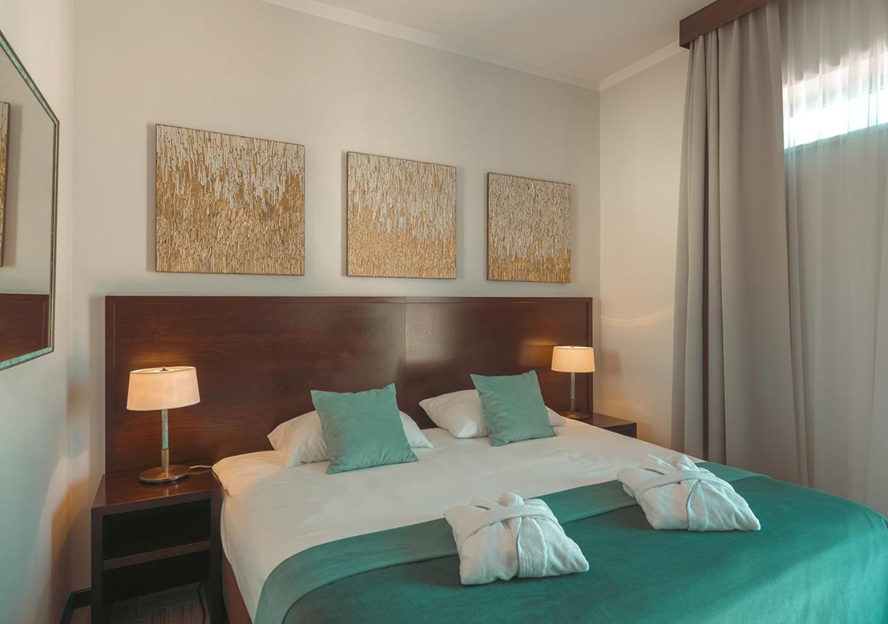 Europeum Hotel Вроцлав Экстерьер фото